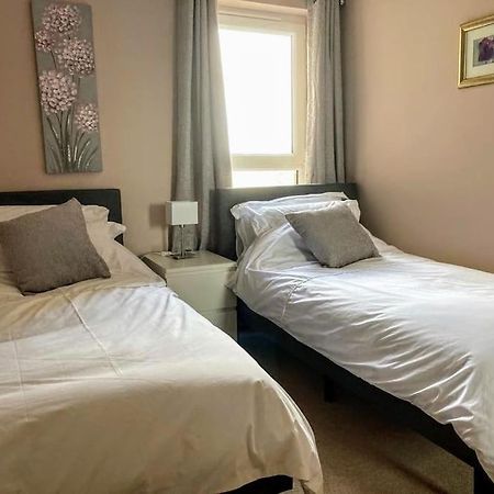 Beautiful 2 Bedroom Flat Overlooking Golf Course Carnoustie Extérieur photo