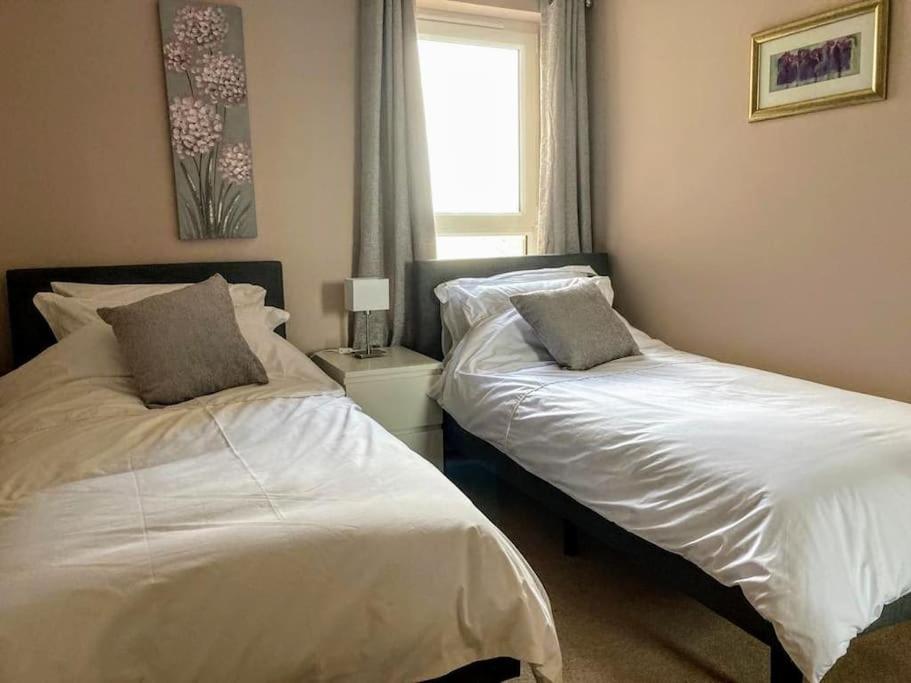 Beautiful 2 Bedroom Flat Overlooking Golf Course Carnoustie Extérieur photo
